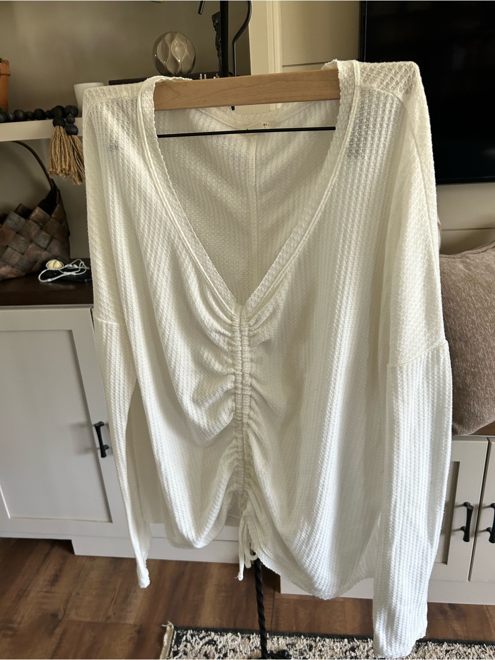 Aeropostale white V-Neck Ribbed Knit Top